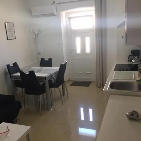 Eni & Dani Appartement *