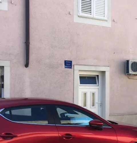 Eni & Dani Lejlighed *