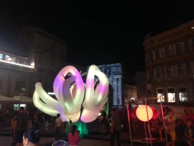 Eni & Dani Lejlighed